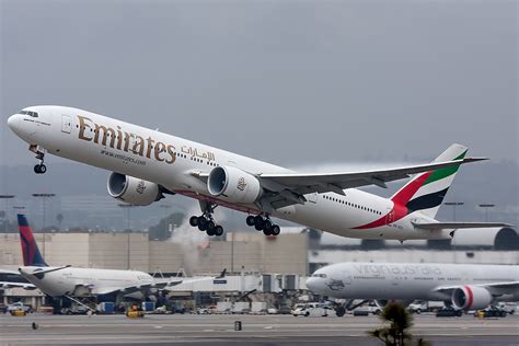 boeing 777 300er 77w|emirates boeing 777 300er 77w.